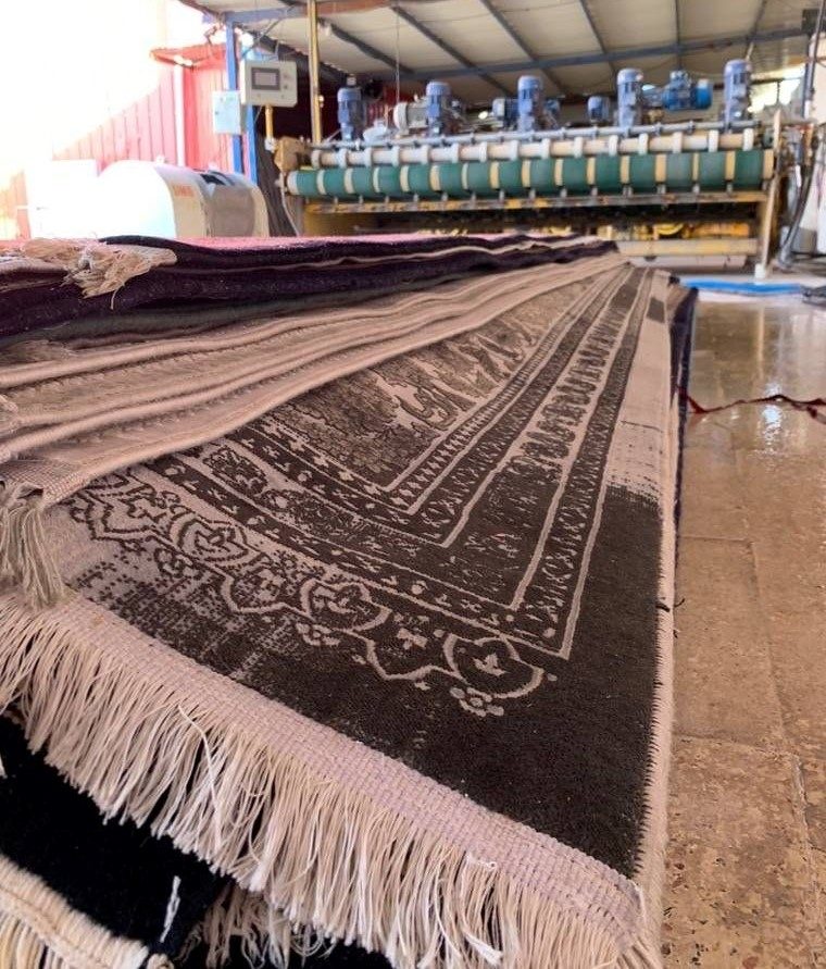 خدمات قالیشویی بزرگان در کرج